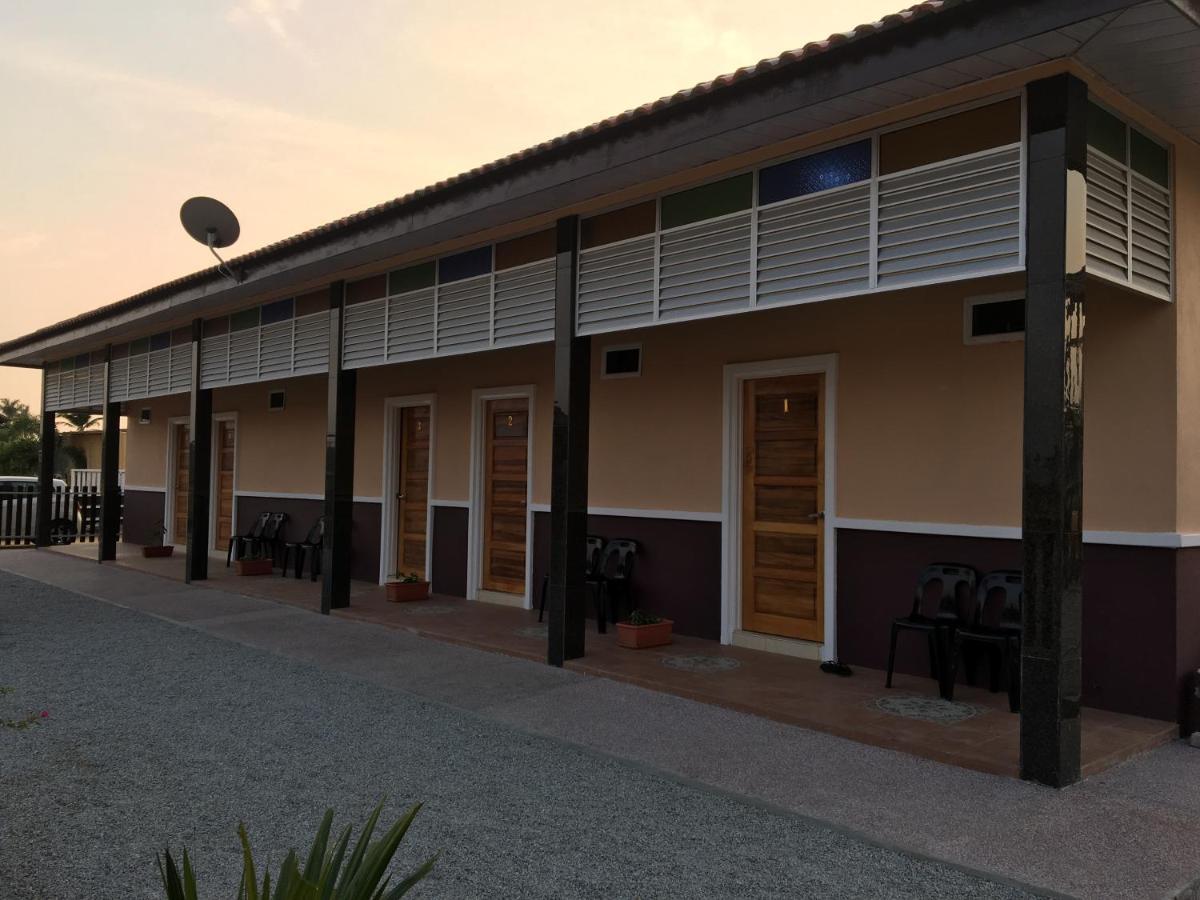 D' Village Cottage Pantai Cenang  Exteriér fotografie